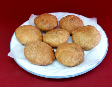 Lilva Kachori - લીલવા કચોરી