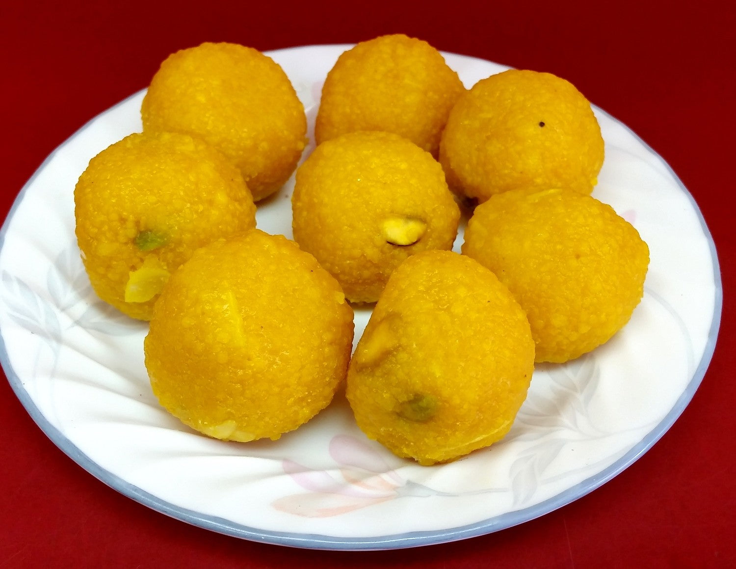 Yellow Bundi Ladu - સાદા બુંદી લાડું